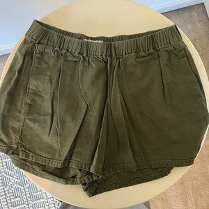 Madewell women's green shorts size M